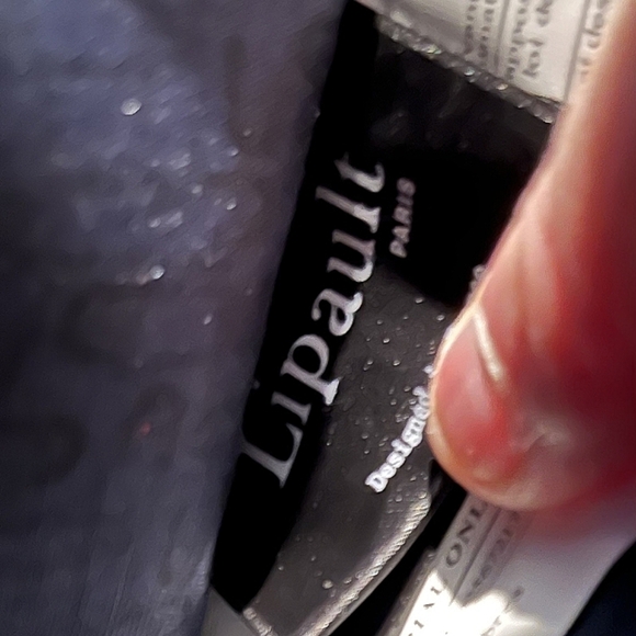 Lipault Paris Plume Elegance Clutch  in Navy Blue Leather  New In Box Wi… - Picture 11 of 13